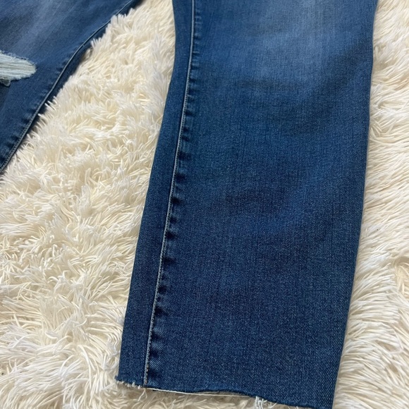 Good American Good Legs Crop Jeans - size 24 (plus size) - Picture 3 of 9